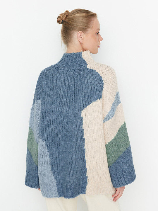 Blue & Cream-Coloured Pullover Sweater
