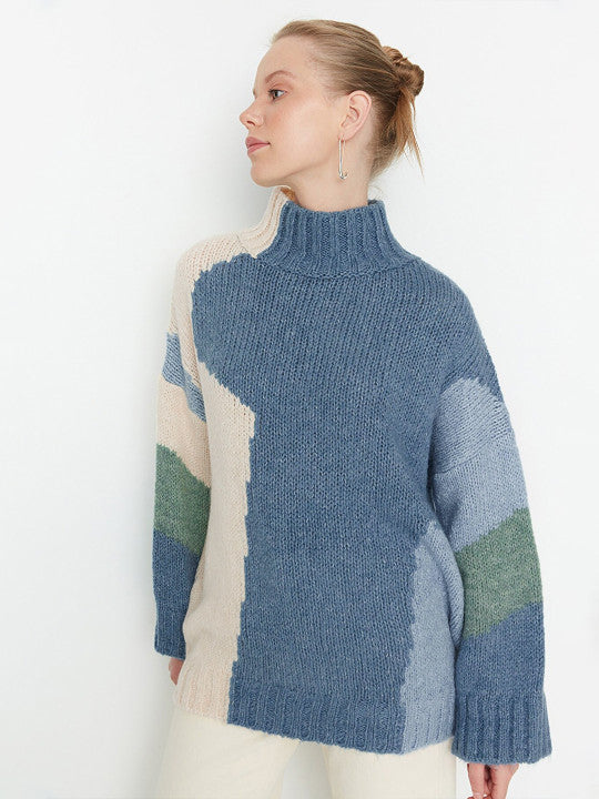 Blue & Cream-Coloured Pullover Sweater