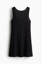 Ivey Textured Knit Dress In Black