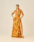 Moon Honey Impulse Slit Tie Skirt